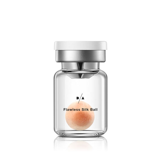 D/A Flawless Silk Ball – микронидлинг бустер за безупречна кожа, 5ml
